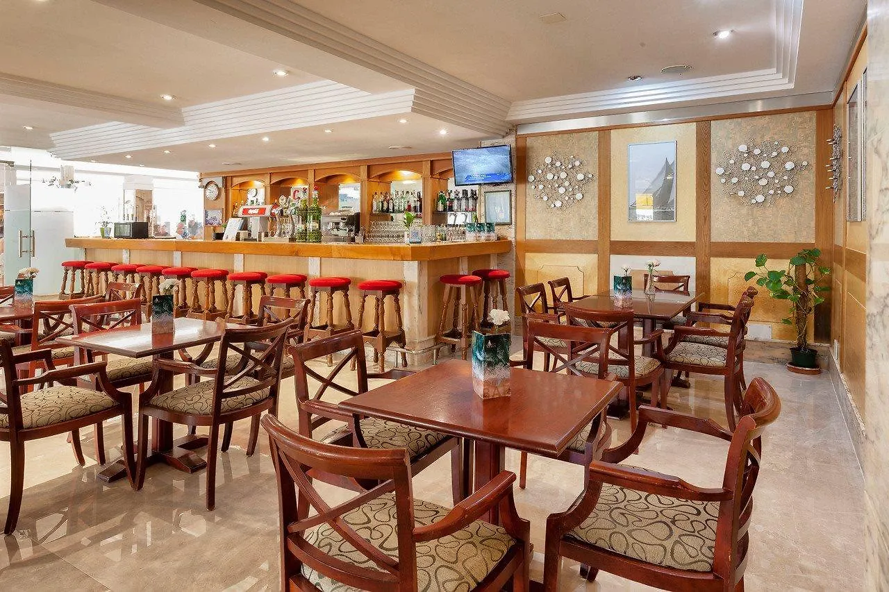 Hotel Amoros Cala Ratjada  Spain