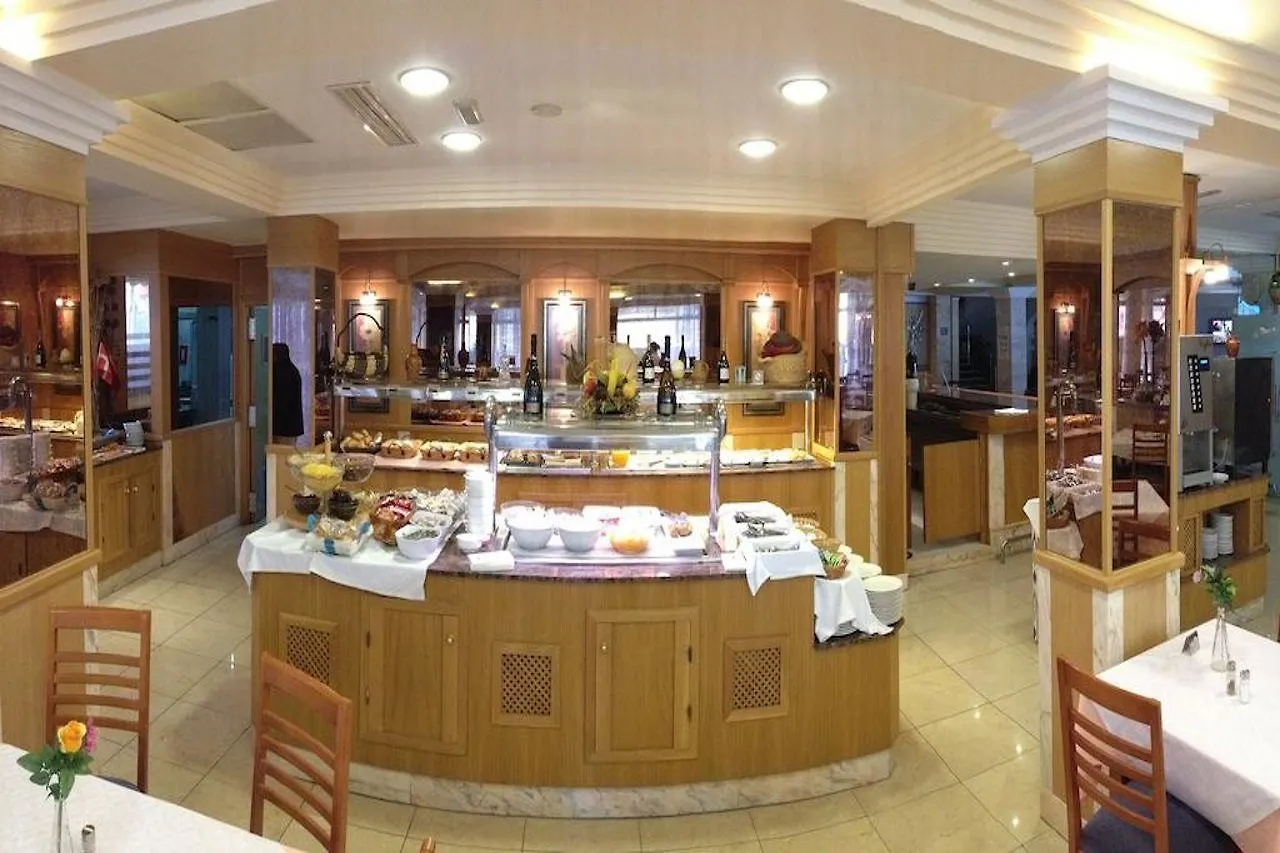 Hotel Amoros Cala Ratjada   Cala Ratjada (Mallorca)